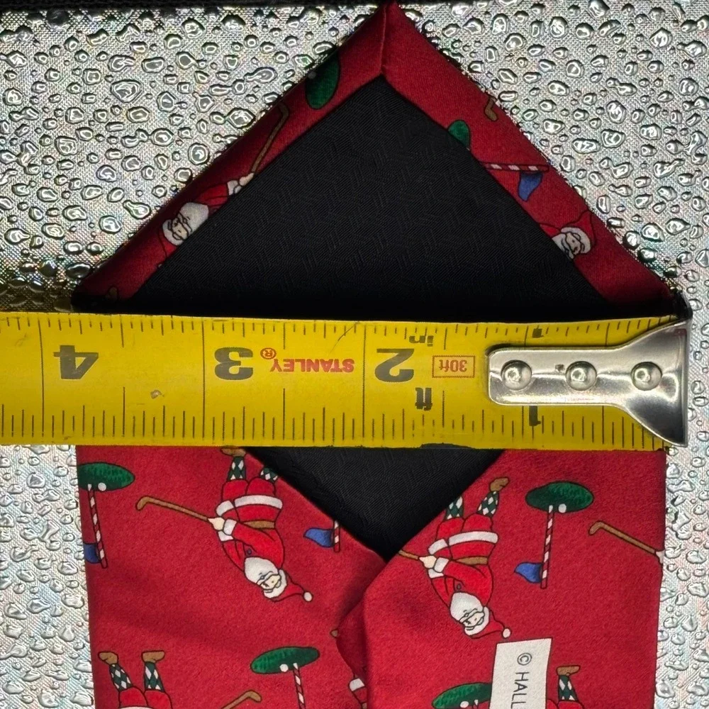 Holiday Traditions Christmas Santa Golfing Red Silk Necktie Hallmark‎ Licensing